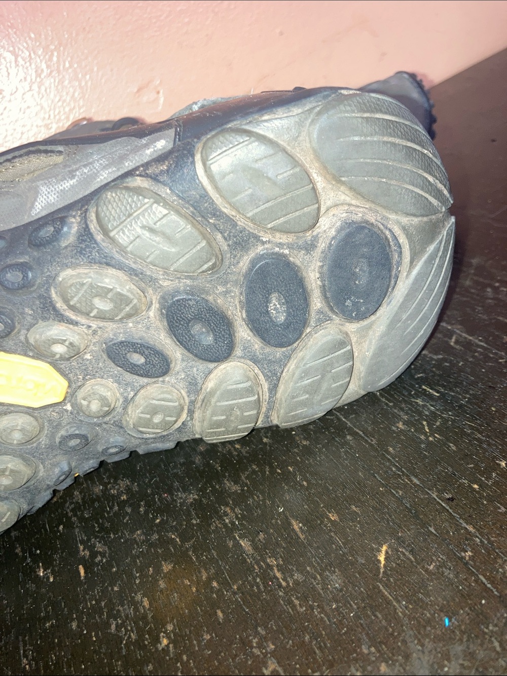 Vintage Merrell Gray Outdoor Hybrid Sandals with Bungee Lacing - Picture 6 of 8